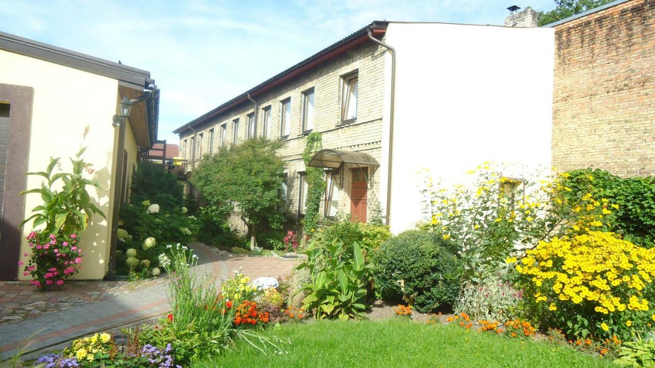 Saules Kvartals Ventspils Ngoại thất bức ảnh